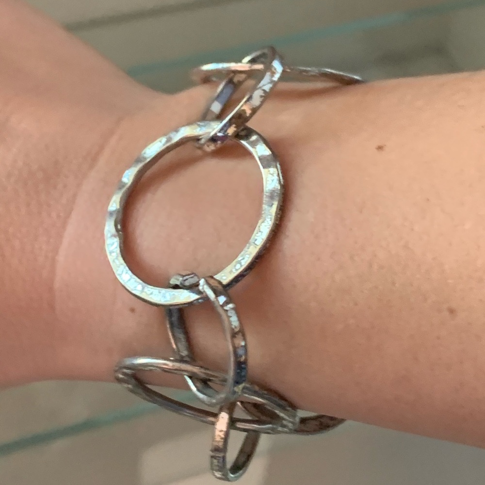 Metal circle chain link bracelet